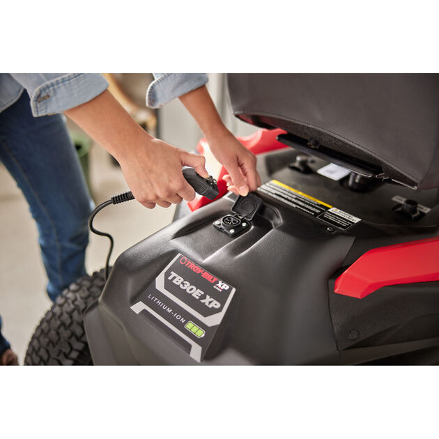 TB30E XP Battery-Powered Compact Riding Mower